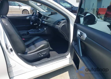 2013 Lexus Ct 200H из США, поврежденный, VIN JTHKD5BH9D2171433